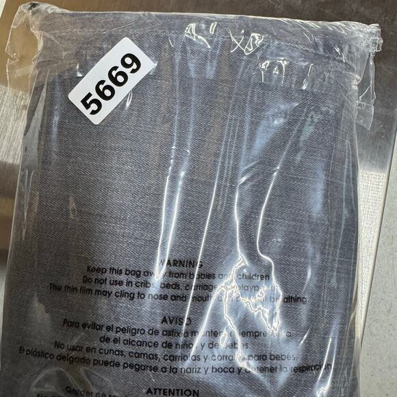 AG Adriano Goldschmied Jeans Womens 26 Gray Ankle Slim Straight USA Made - Picture 11 of 11